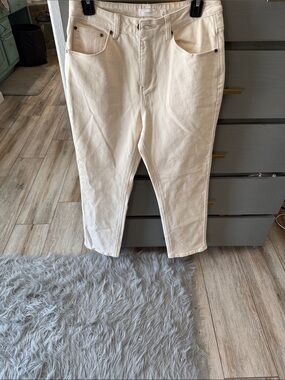 Women's High-Rise Cream Straight-Leg Jeans